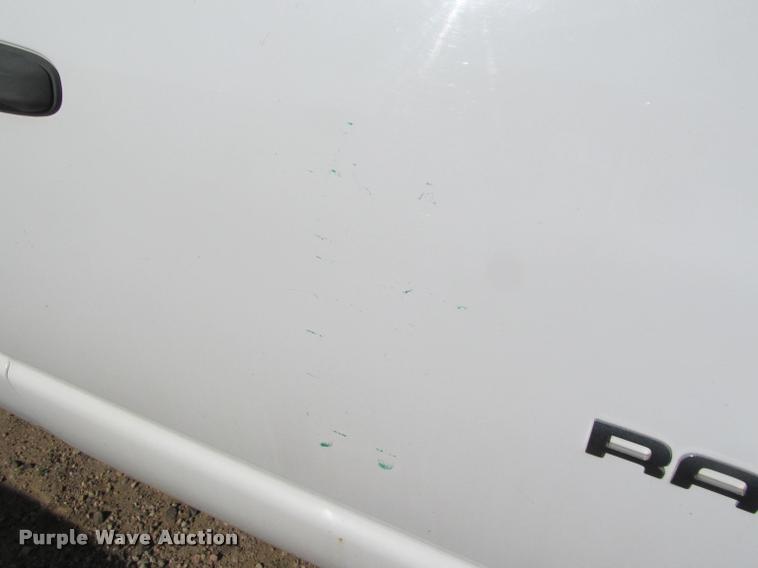 image for item K4927 2004 Dodge Ram 1500 pickup truck