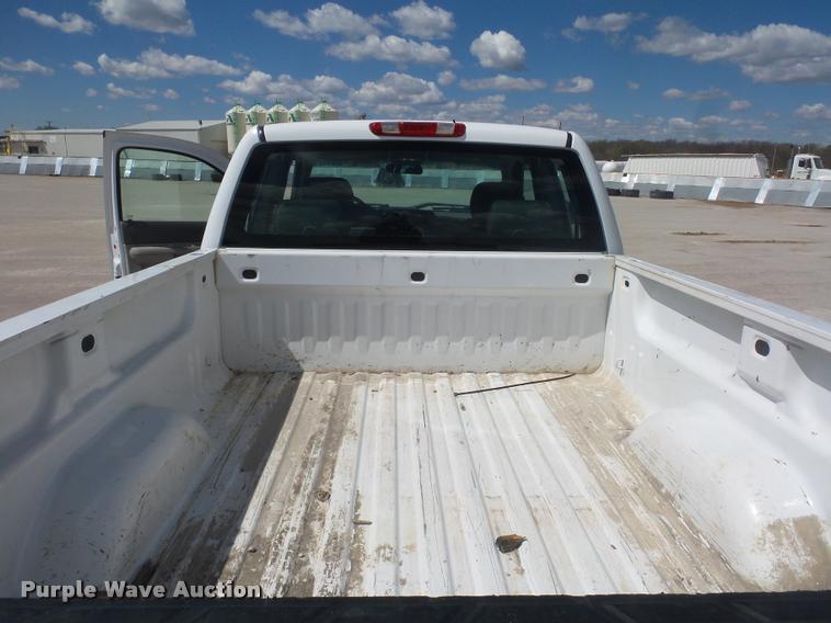 image for item L4682 2008 Chevrolet Silverado 1500 Ext. Cab pickup truck