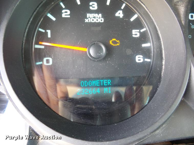 image for item L4682 2008 Chevrolet Silverado 1500 Ext. Cab pickup truck