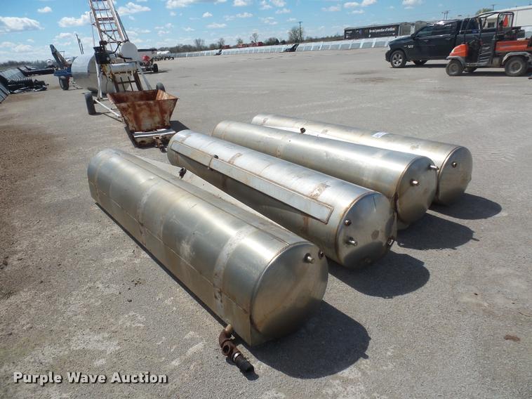 image for item L4684 (4) stainless steel tanks