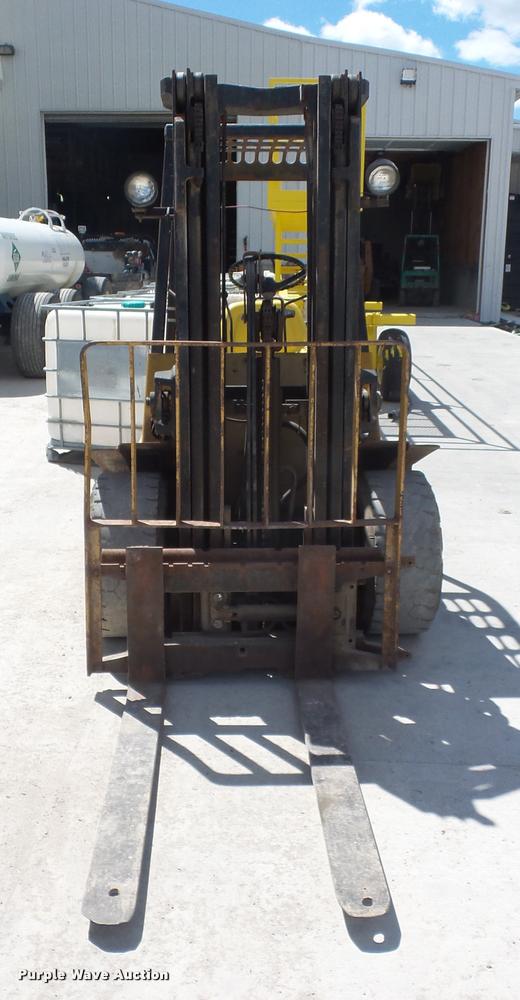 image for item L4695 Hyster forklift