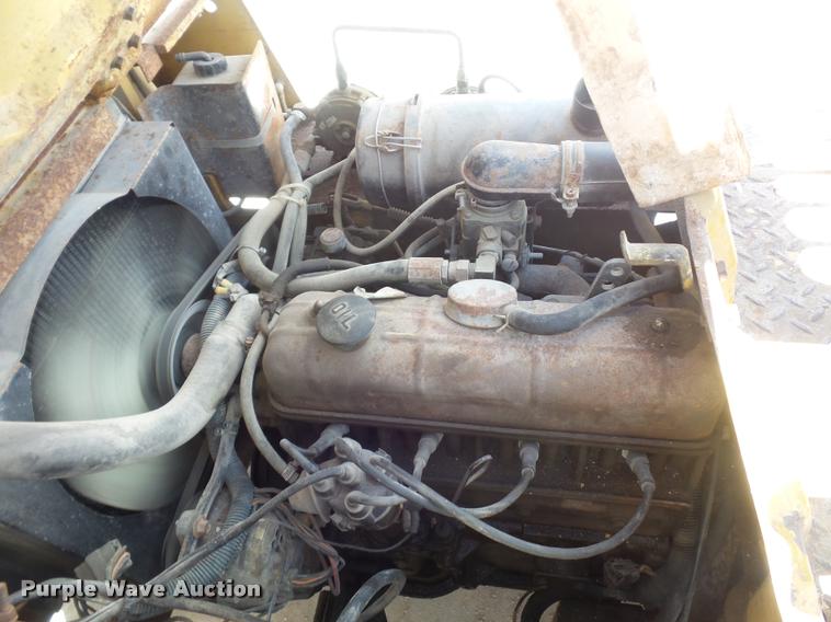 image for item L4695 Hyster forklift