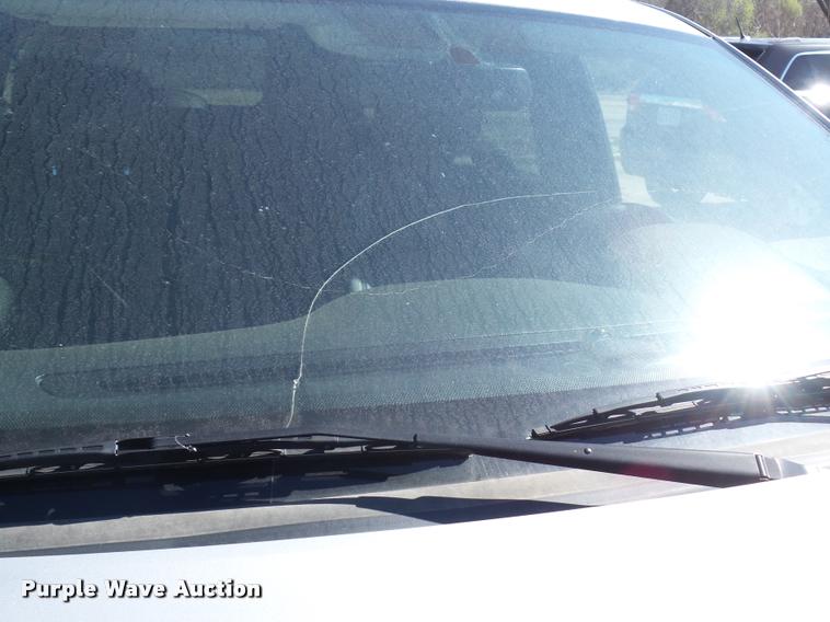 image for item L4711 2011 Jeep Grand Cherokee SUV