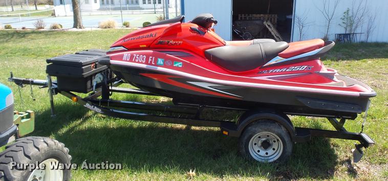 image for item L4712 (2) personal watercrafts