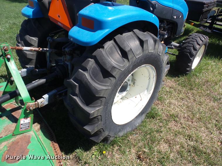 image for item L4713 New Holland TC40 MFWD tractor