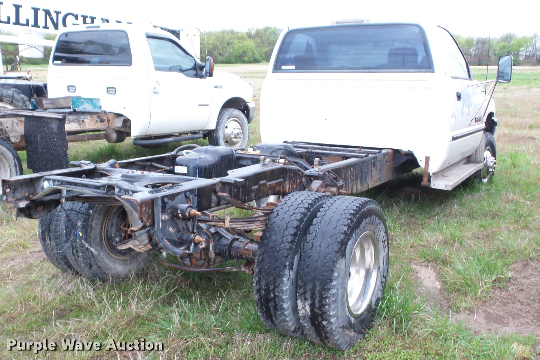 1997 Dodge Ram 3500 pickup truck cab and chassis in Pryor, OK Item