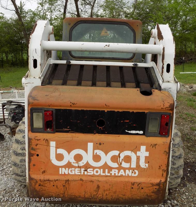 image for item A5061 2000 Bobcat 773 skid steer