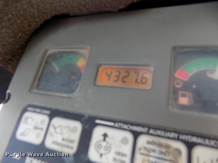 image for item A5061 2000 Bobcat 773 skid steer