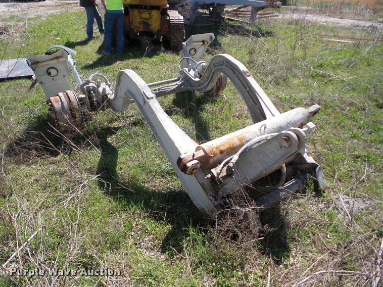 image for item AG9004 Bridgemaster steerable axle