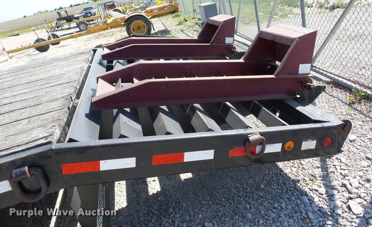 image for item AG9105 2005 Towmaster T20 equipment trailer