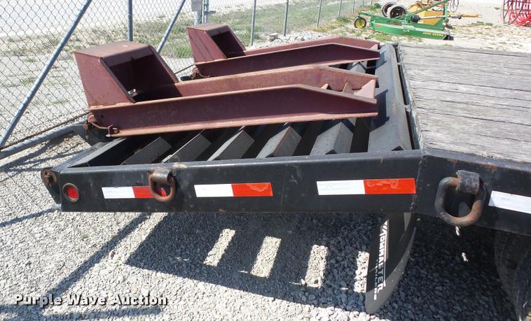 image for item AG9105 2005 Towmaster T20 equipment trailer