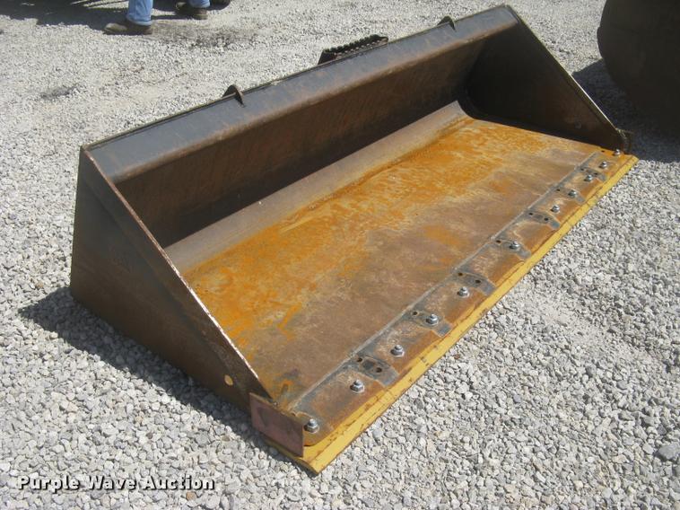 image for item AX9278 Caterpillar 292-9270 skid steer bucket