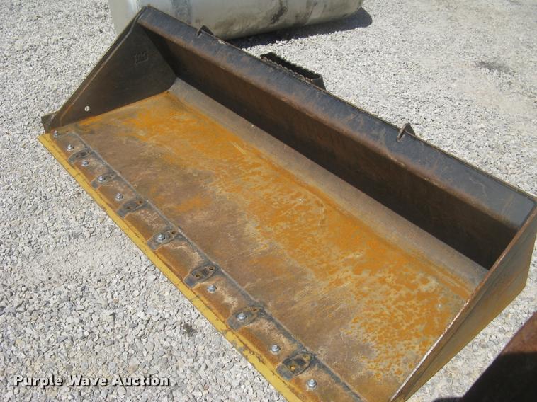 image for item AX9278 Caterpillar 292-9270 skid steer bucket
