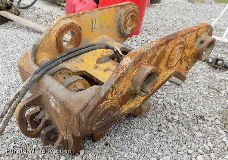 image for item BA9406 CF hydraulic excavator quick attach