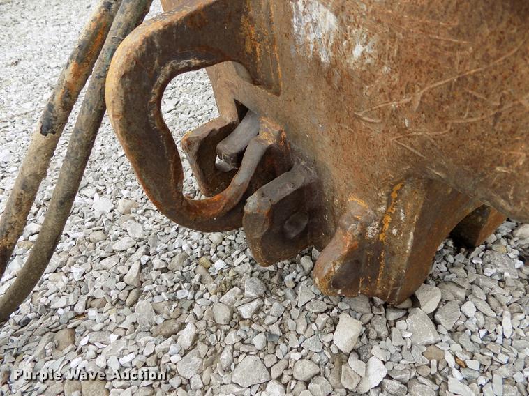 image for item BA9406 CF hydraulic excavator quick attach