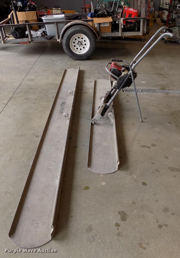 image for item BI9738 Northrock screed