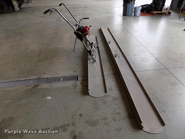 image for item BI9738 Northrock screed