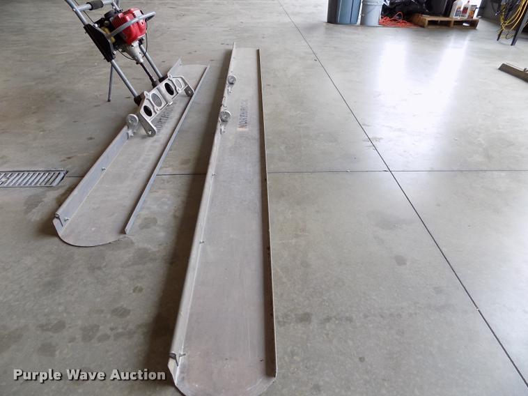 image for item BI9738 Northrock screed