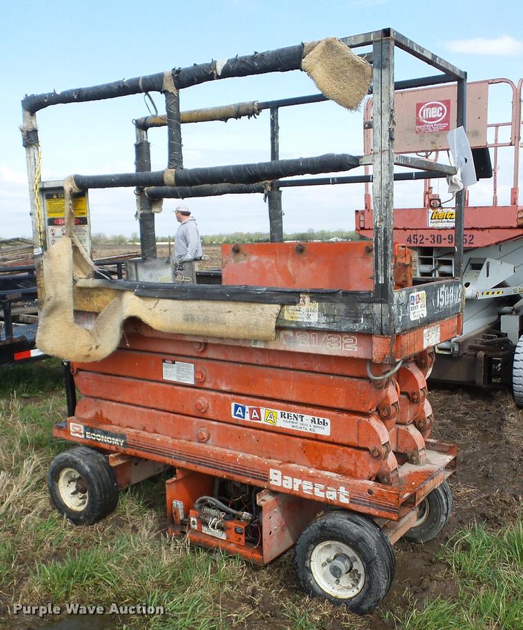 image for item BI9747 Economy Bc2133 scissor lift