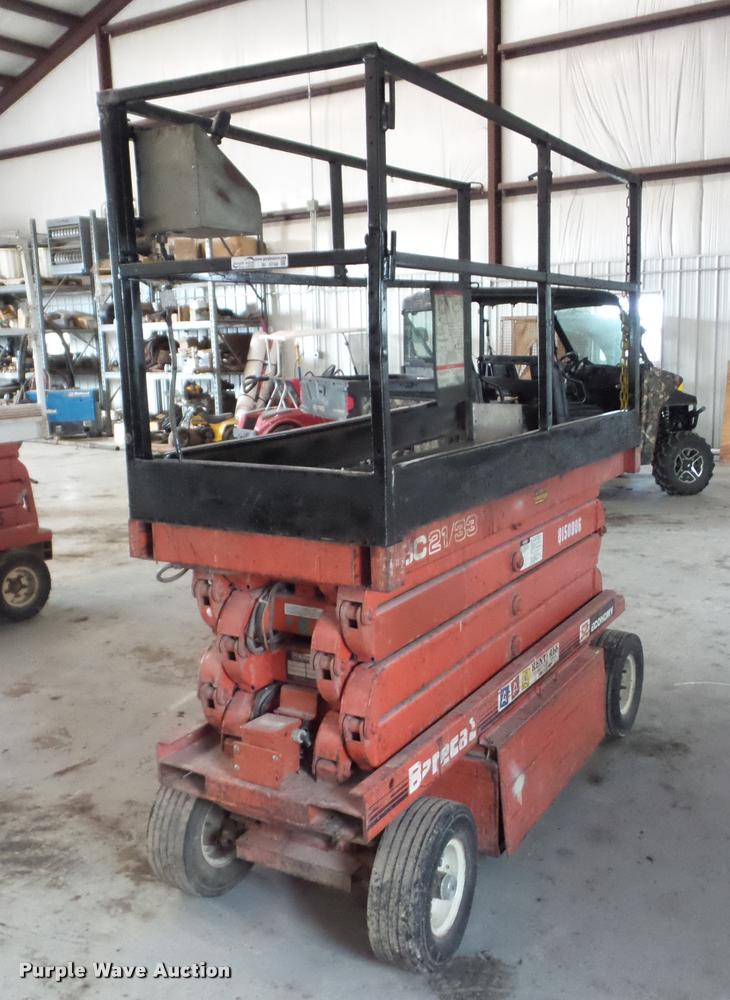 image for item BI9748 Economy BC2133 scissor lift