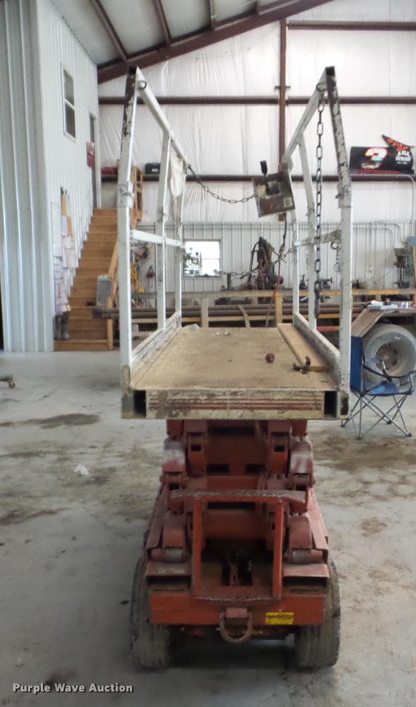 image for item BI9749 Economy SP2130 scissor lift