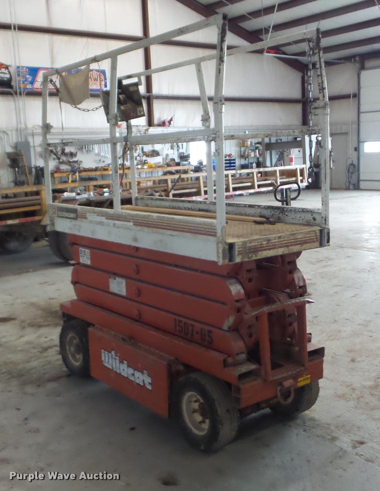 image for item BI9749 Economy SP2130 scissor lift