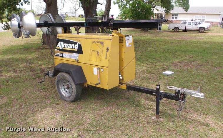 image for item BZ9731 Allmand Nite Light Pro light plant