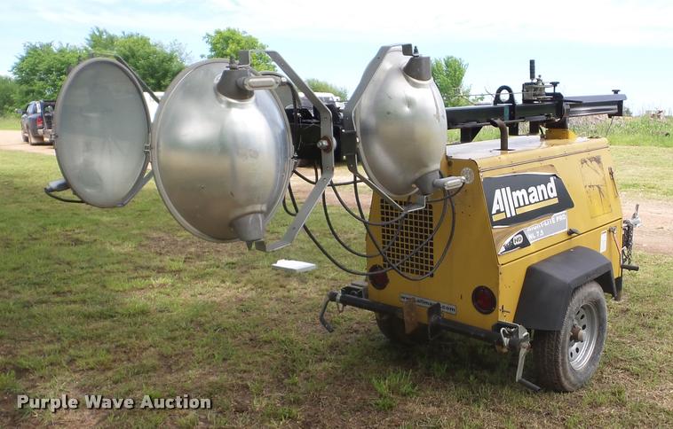 image for item BZ9731 Allmand Nite Light Pro light plant