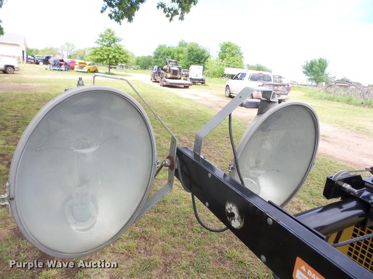 image for item BZ9731 Allmand Nite Light Pro light plant