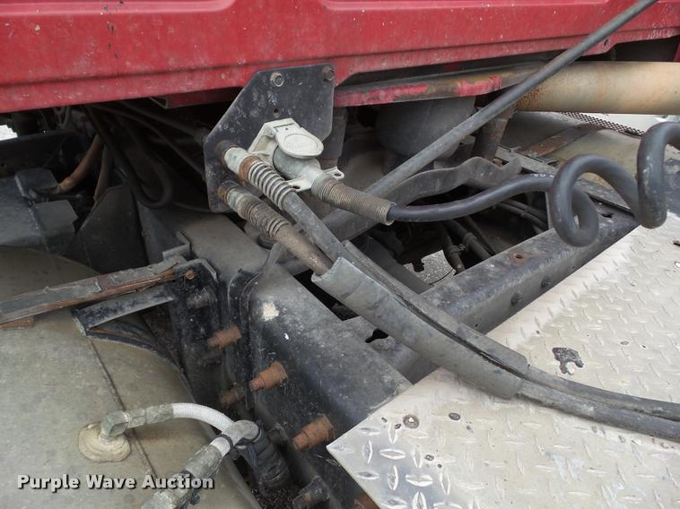 image for item CB9949 1990 Mack CH613 semi truck