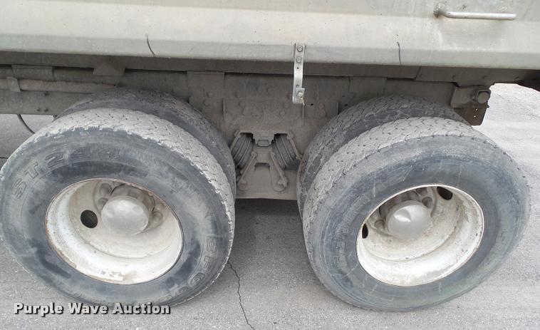 image for item CB9950 2000 Sterling L8513 dump truck