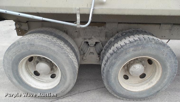 image for item CB9950 2000 Sterling L8513 dump truck