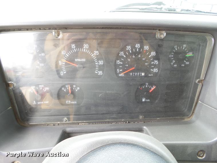 image for item CB9950 2000 Sterling L8513 dump truck