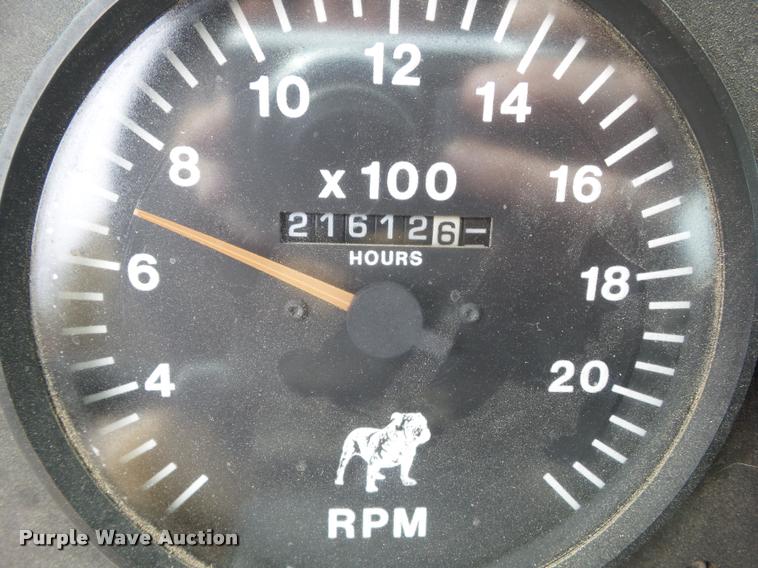 image for item CB9951 1996 Mack CH613 semi truck