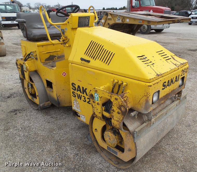 image for item CB9954 2001 Sakai SW320 double drum vibratory roller