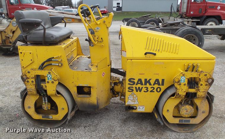 image for item CB9954 2001 Sakai SW320 double drum vibratory roller