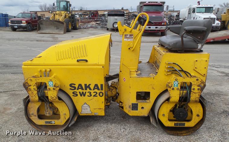 image for item CB9954 2001 Sakai SW320 double drum vibratory roller