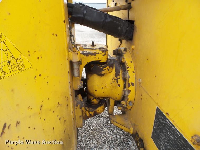 image for item CB9954 2001 Sakai SW320 double drum vibratory roller