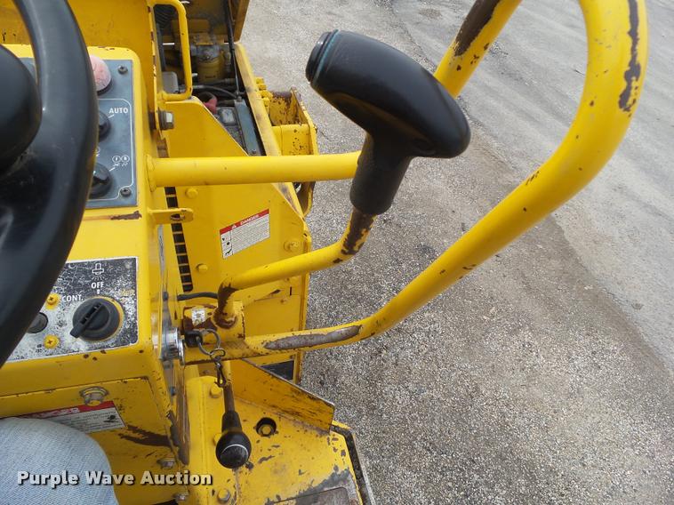 image for item CB9954 2001 Sakai SW320 double drum vibratory roller