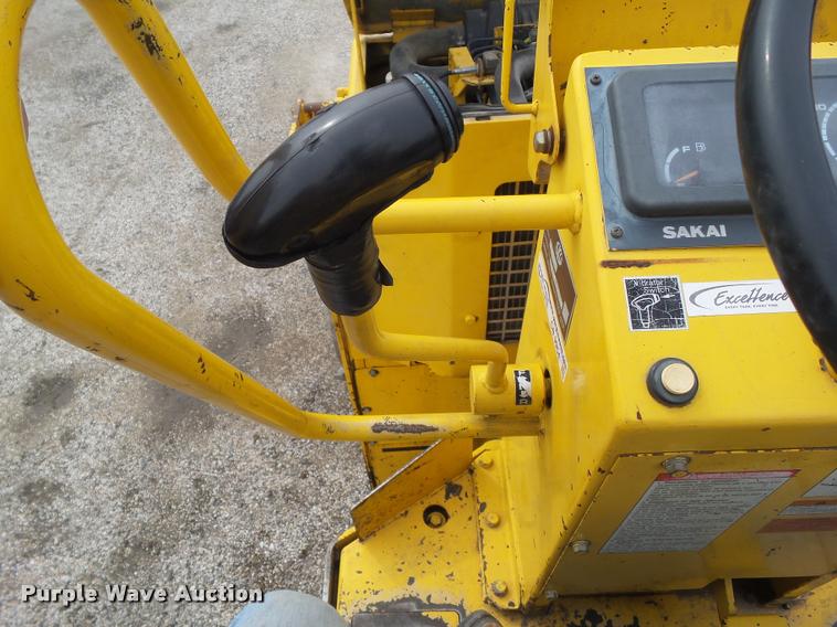 image for item CB9954 2001 Sakai SW320 double drum vibratory roller