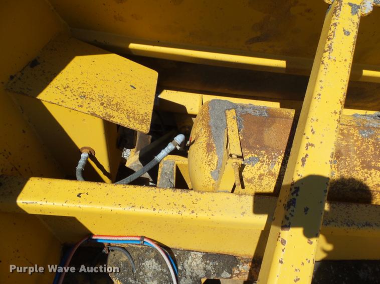 image for item CB9956 1993 Load King bottom dump trailer