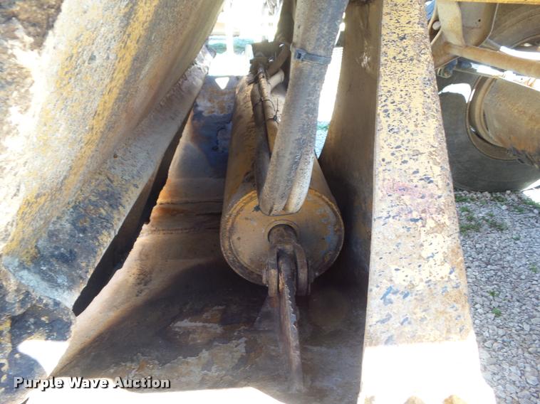 image for item CB9957 1995 Load King bottom dump trailer