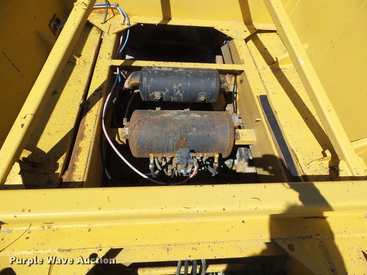 image for item CB9957 1995 Load King bottom dump trailer