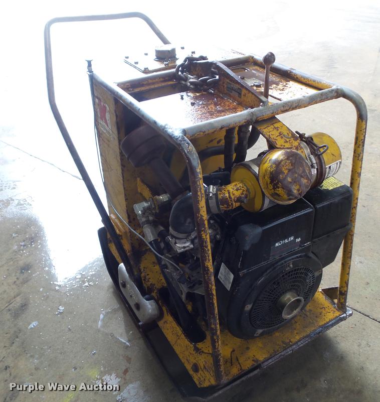 image for item CB9975 Koehring M16T compactor