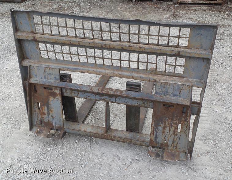 image for item CB9981 Skid steer pallet forks