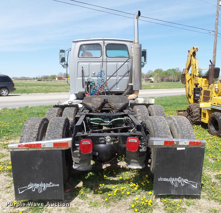 image for item CB9983 2000 Sterling AT9500 semi truck