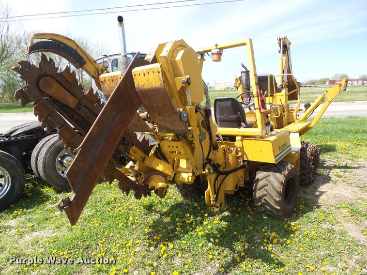 image for item CB9984 2002 Vermeer V5750 trencher