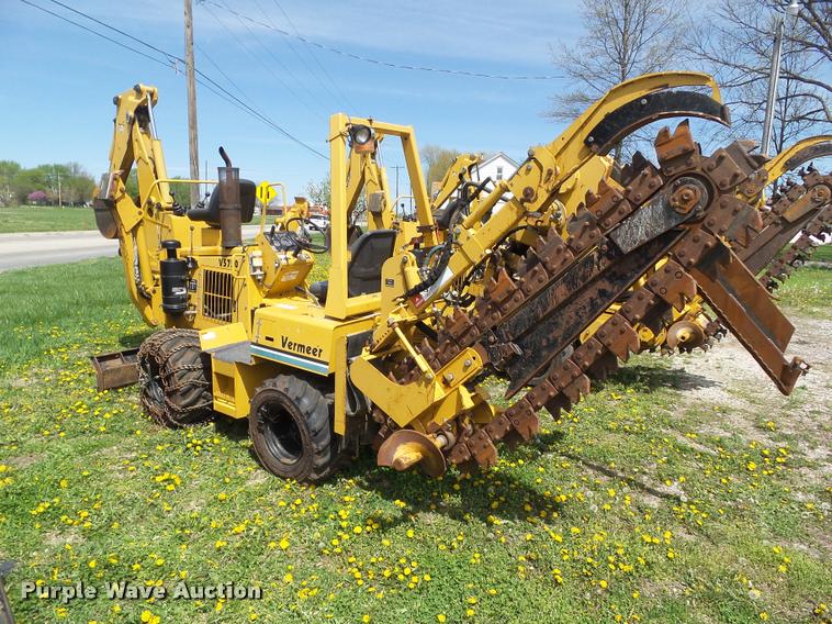 image for item CB9984 2002 Vermeer V5750 trencher