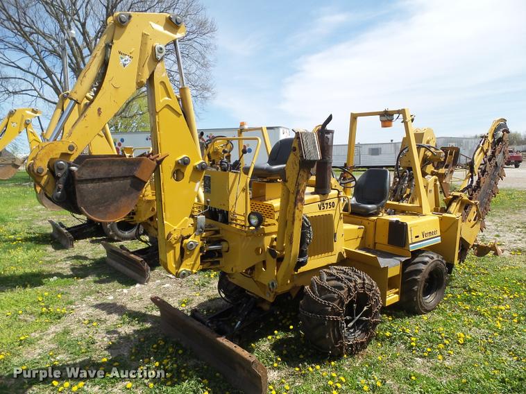 image for item CB9984 2002 Vermeer V5750 trencher
