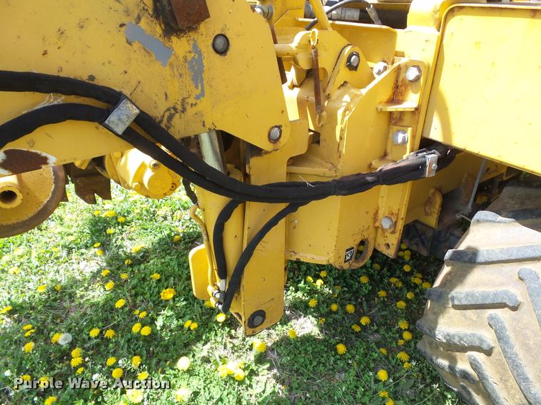 image for item CB9984 2002 Vermeer V5750 trencher